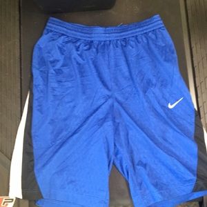 Men’s Nike basketball shorts